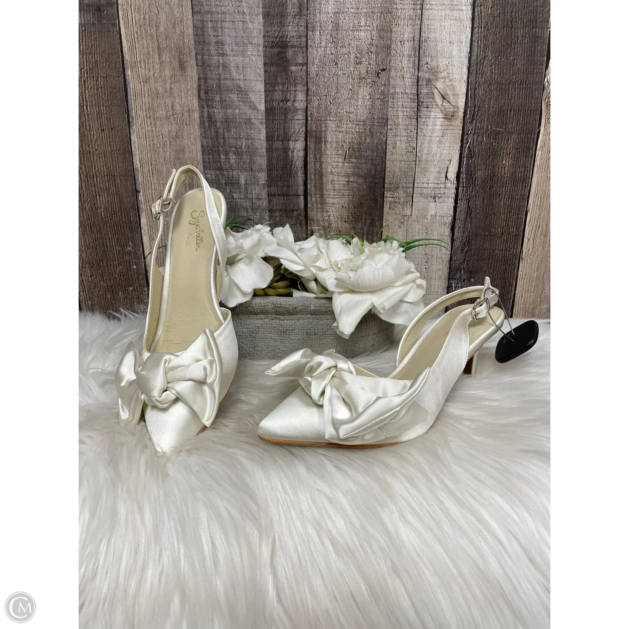 Cozy Heels Shoes Heels Stiletto By Seychelles In Ivory, Size: 7.5
