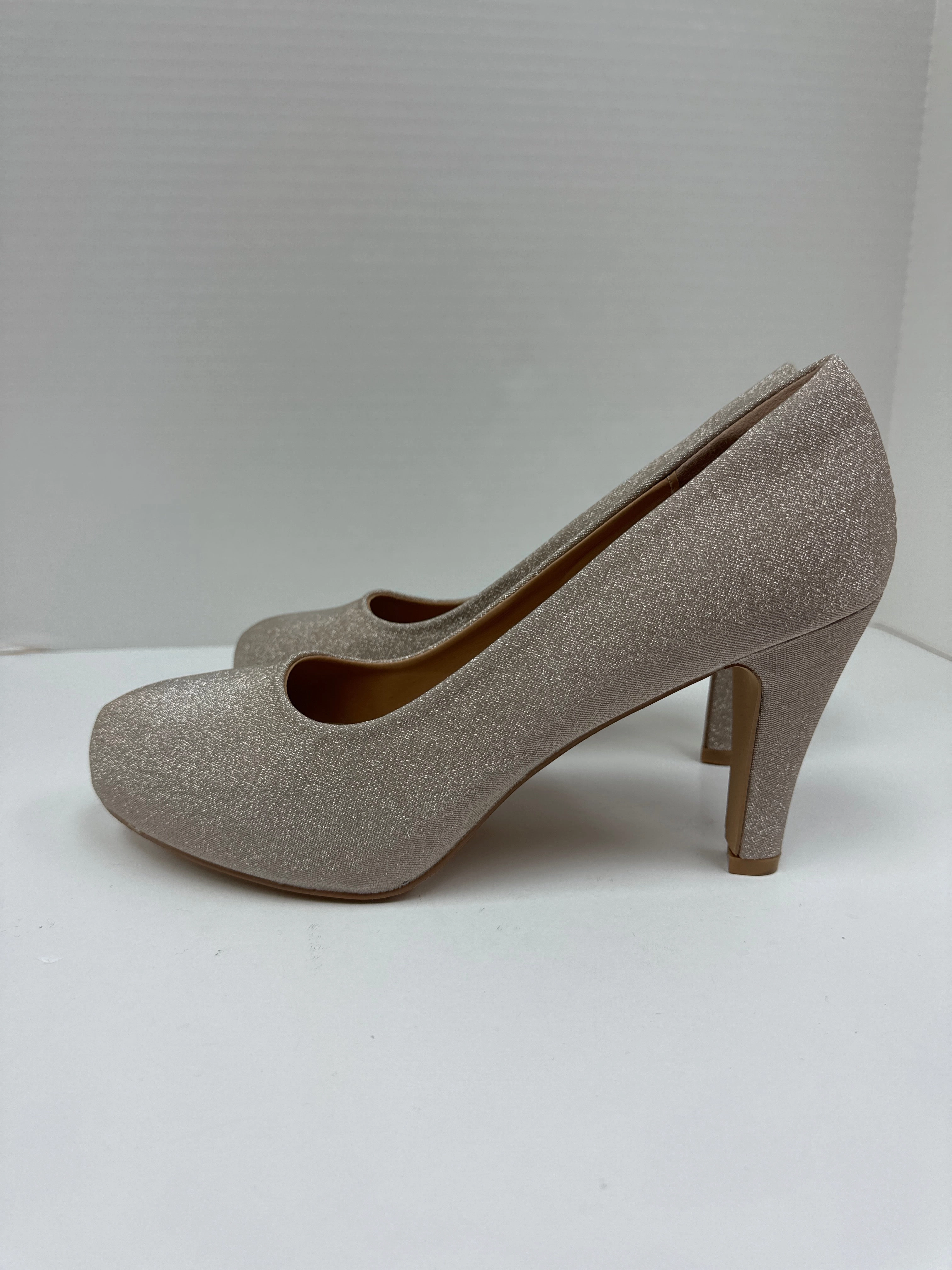 Smooth Finish Shoes Heels Block By Clothes Mentor  Size: 11