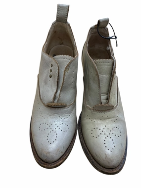 Stylish Booties Padded collar Shoes Heels Block By Freebird In Grey, Size: 7