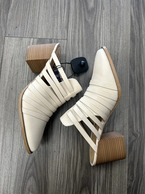 gentle touch High Style Shoes Heels Block By Sonoma In Cream, Size: 9