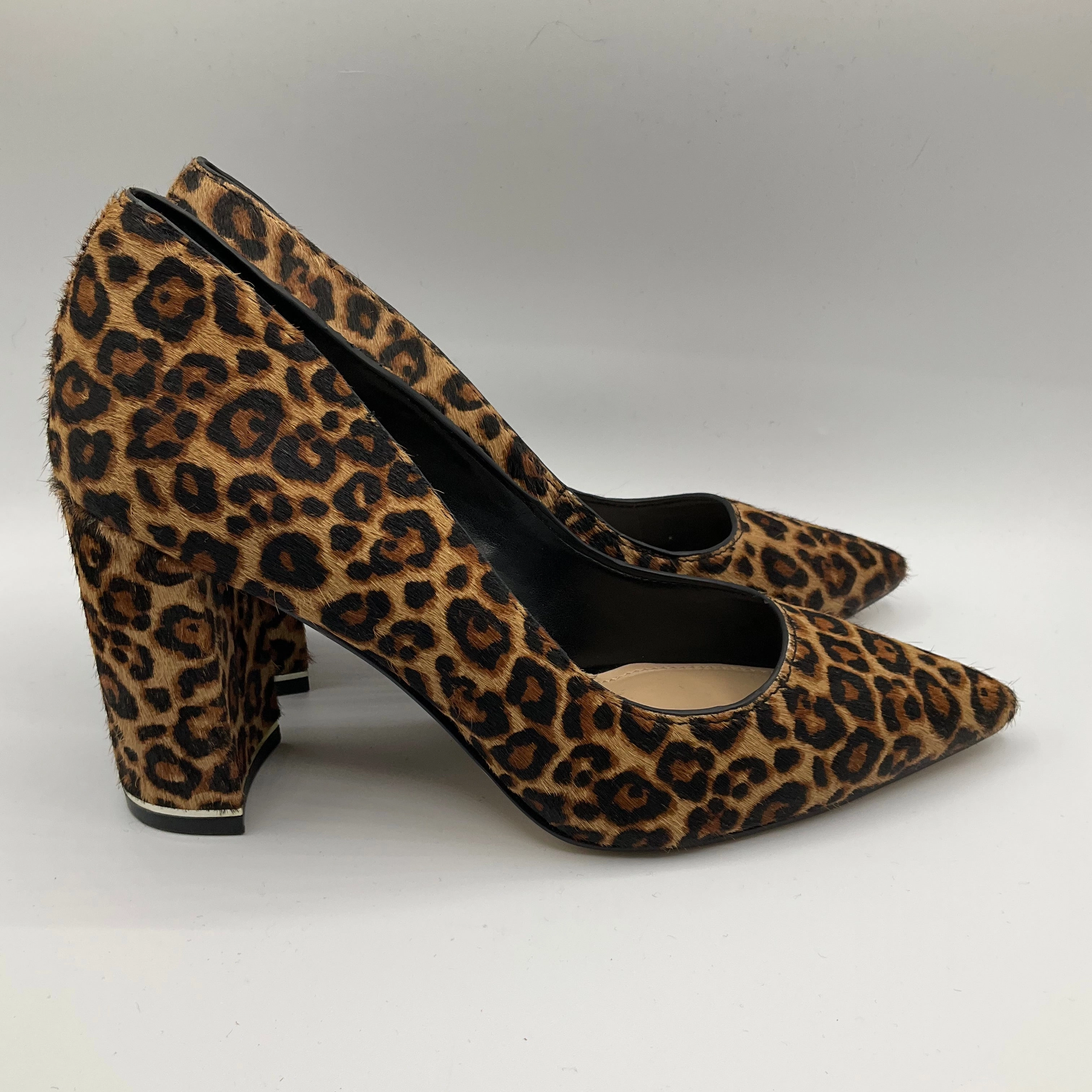 Round Toe Outdoor Wedding Heels Shoes Heels Block By White House Black Market In Animal Print, Size: 7