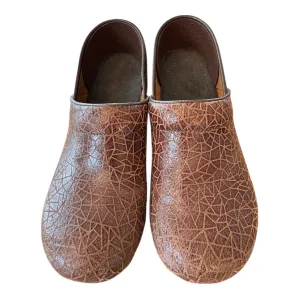 Graceful Vibe Shoes Heels Block By Sanita In Brown, Size:9.5