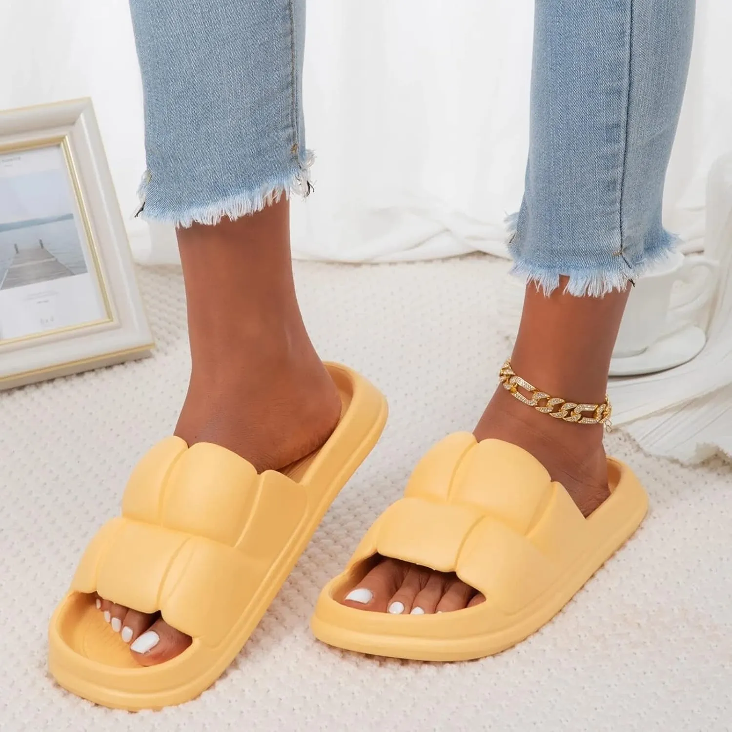 Slides for Men Womens Slides Cloud Slippers for Men Women Lightweight Quick Drying Open Toe Slippers