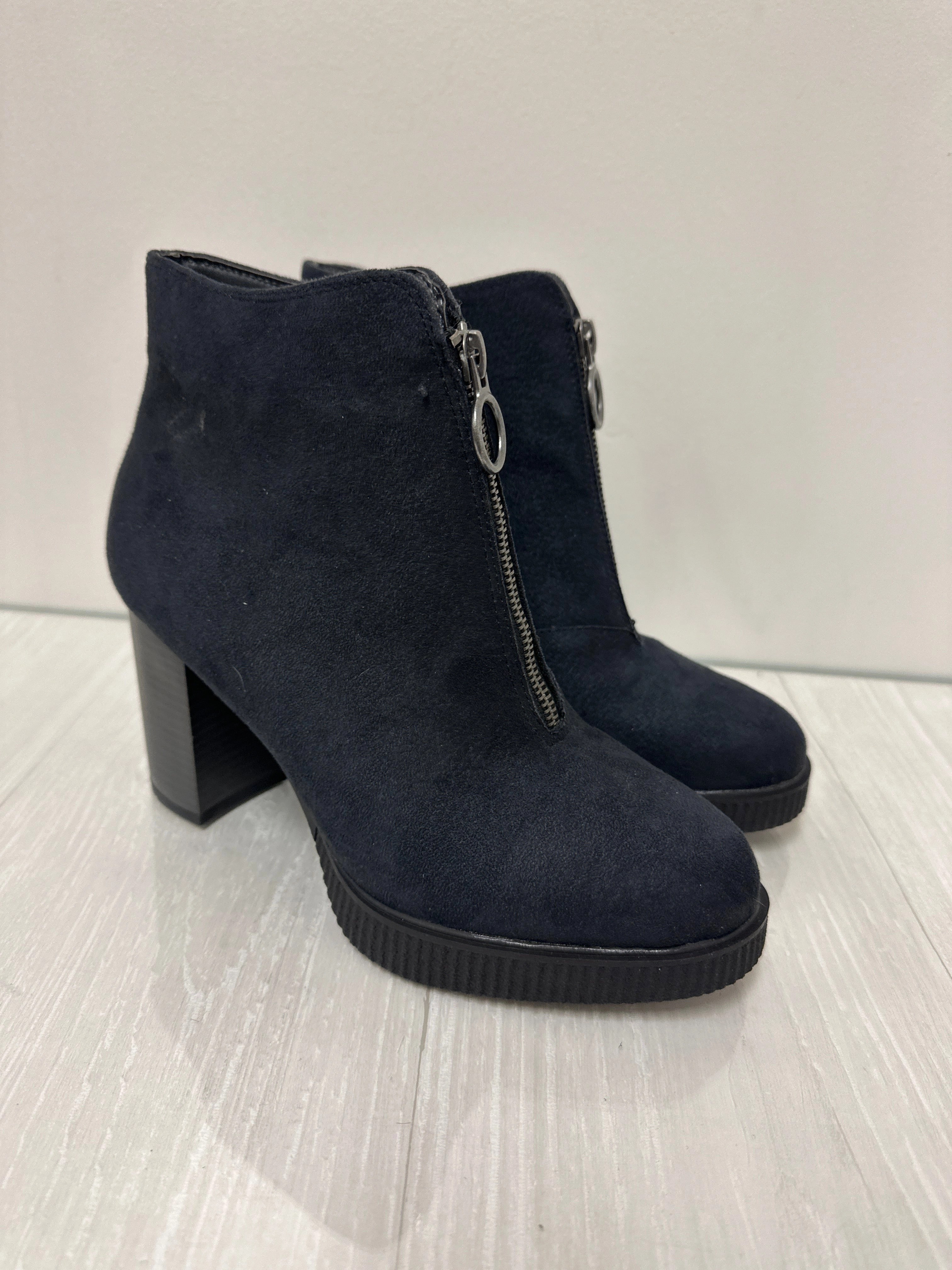 Boots Ankle Heels By White Mountain In Black, Size: 8.5 Subtle Aesthetic natural materials