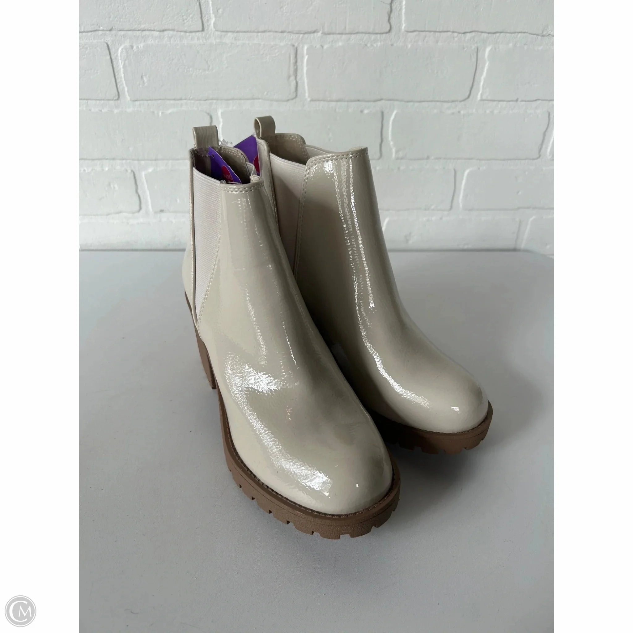 Boots Ankle Heels By Soda In Tan, Size: 9 Light Weight