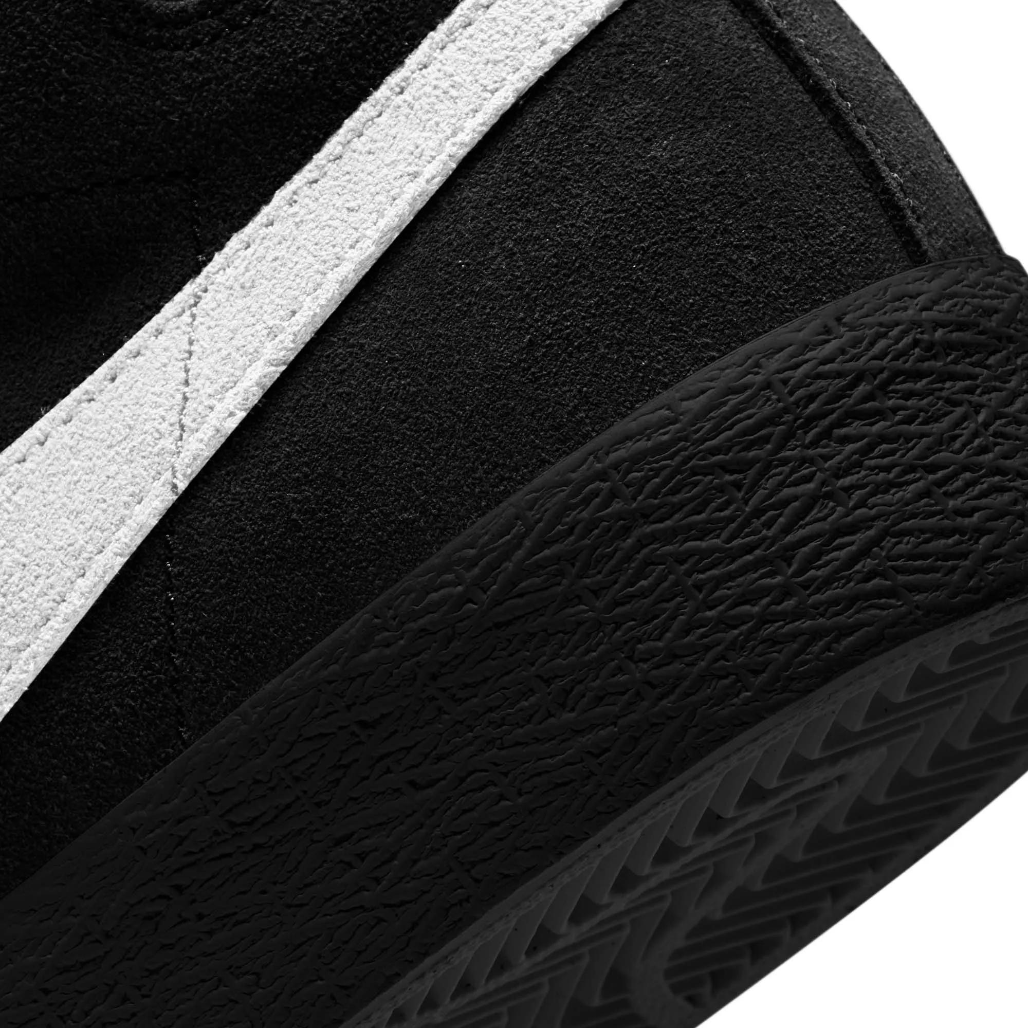 Rubber Traction Outsole Comfort Stride Nike SB Mens Blazer Mid Shoes