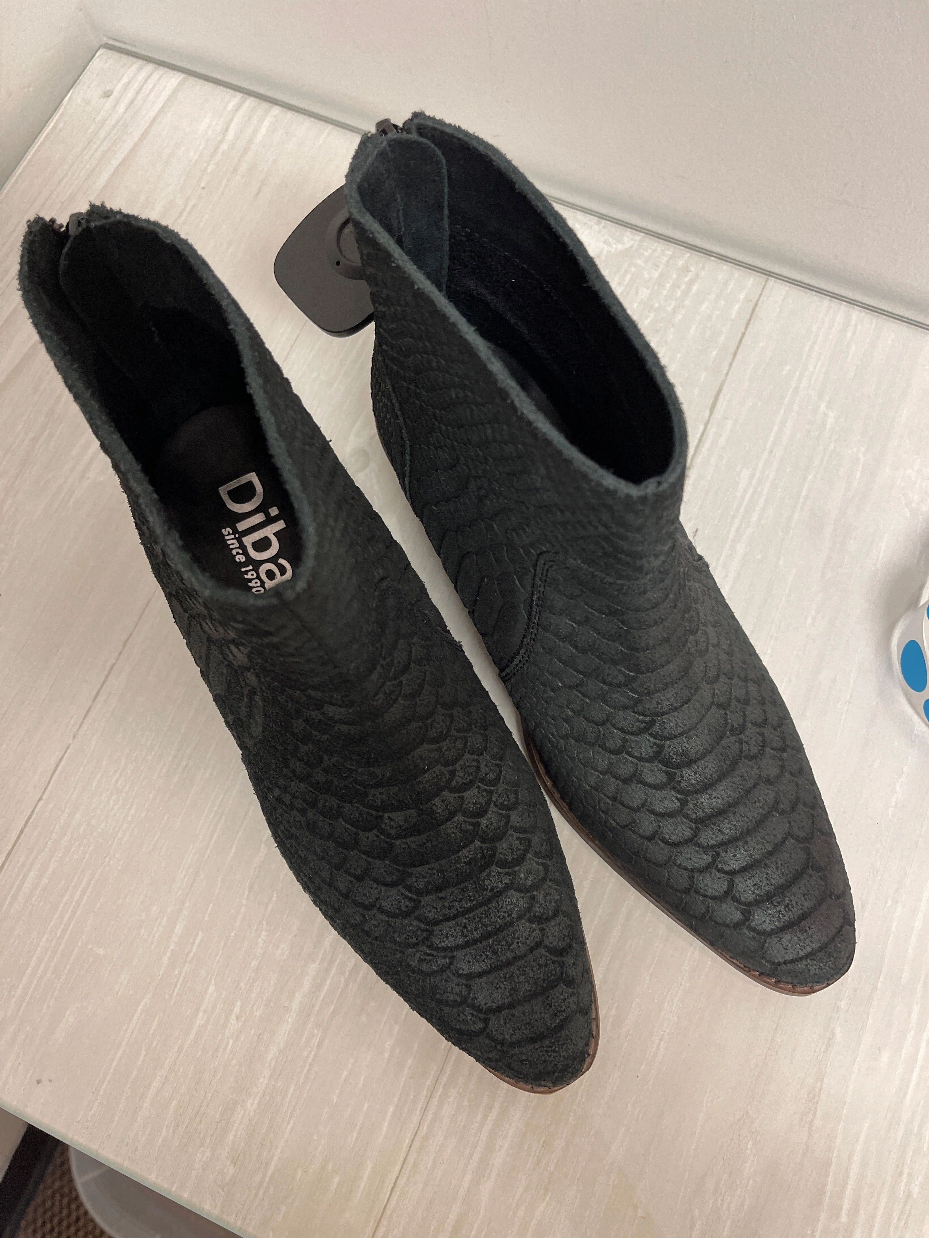 Boots Ankle Heels By Diba In Black, Size: 6.5 Outdoor Exploration