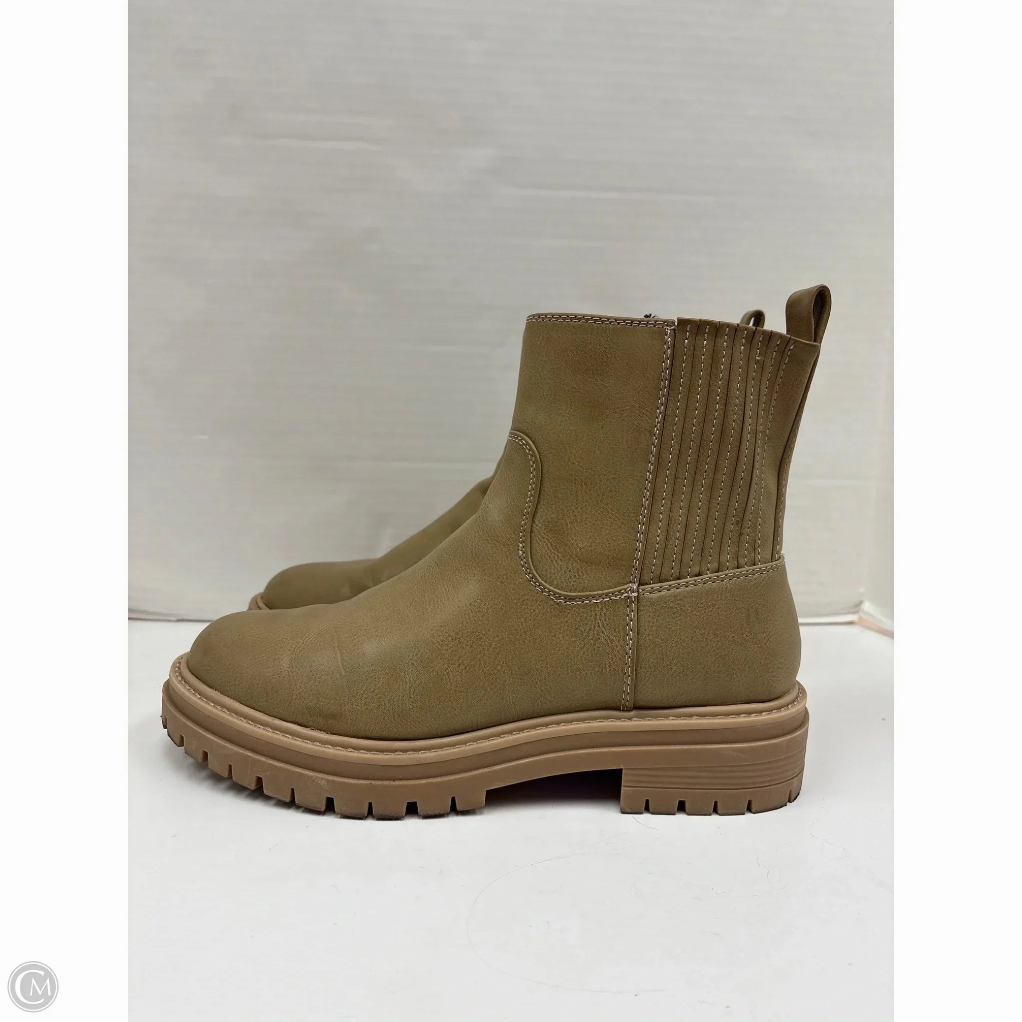 Boots Ankle Flats By Time And Tru In Green, Size: 11 Synthetic