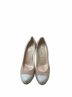 Narrow Fit Shoes Heels Stiletto By Clothes Mentor In Tan, Size: 9