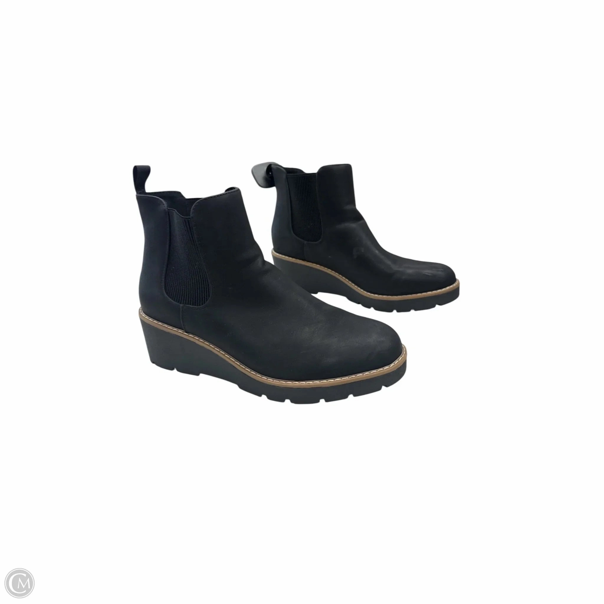 Rugged Built River Crossing Boots Ankle Flats By Clothes Mentor In Black, Size: 9