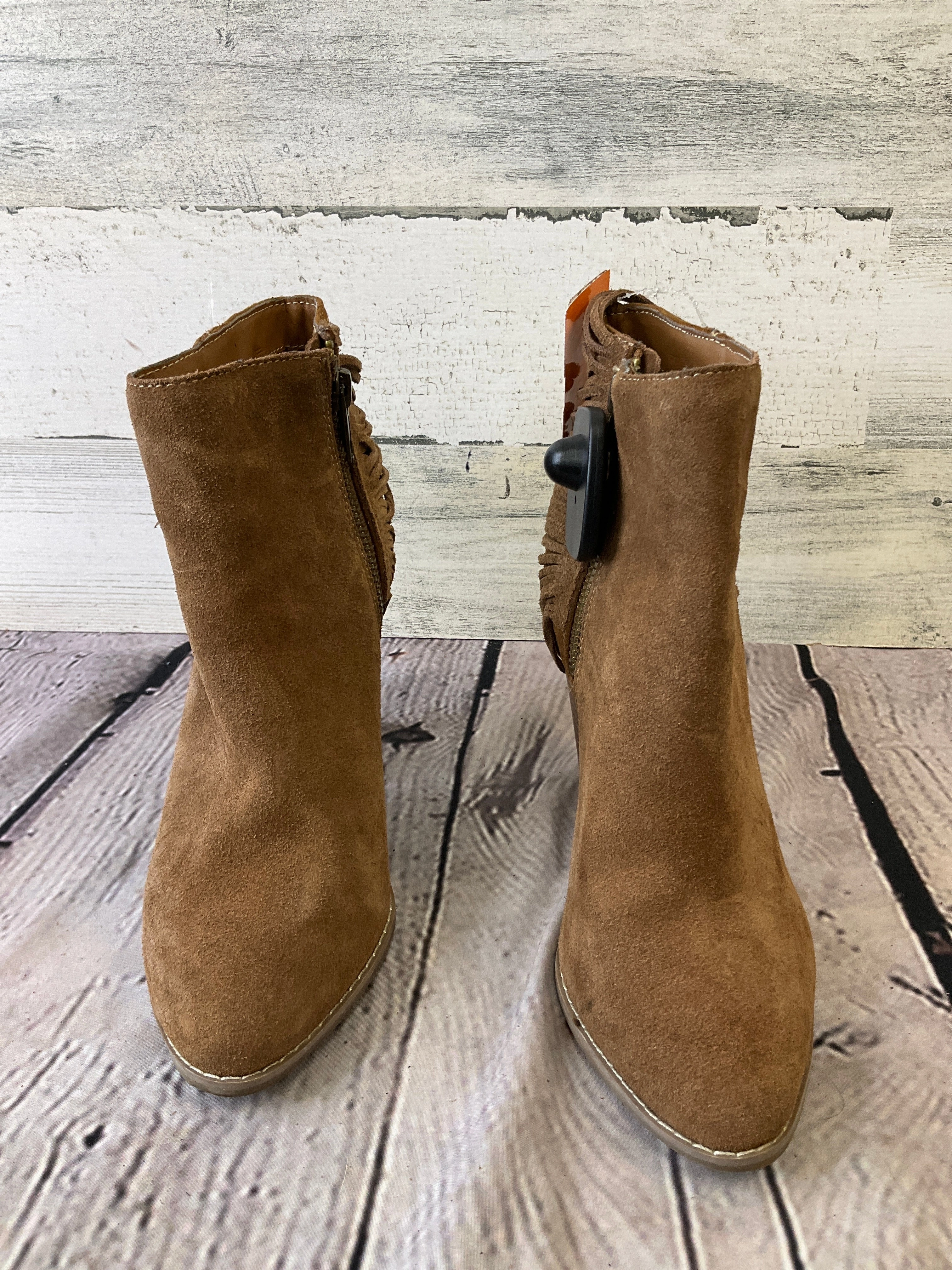 Tan Boots Ankle Flats Clothes Mentor, Size 6 All Day Comfort Design