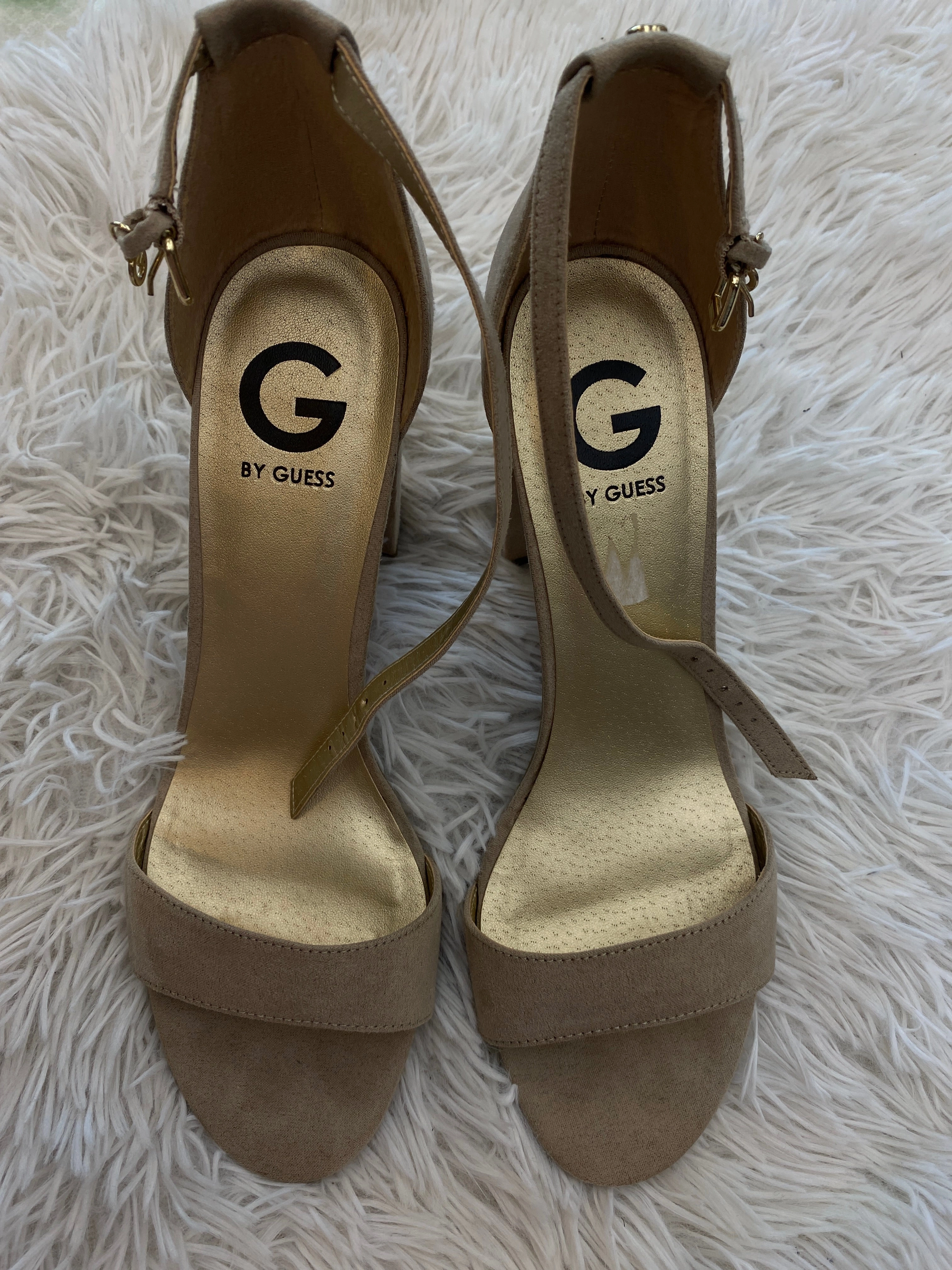 Tan Shoes Heels Block G By Guess, Size 8.5 Relaxed Glam Open Toe Wedges