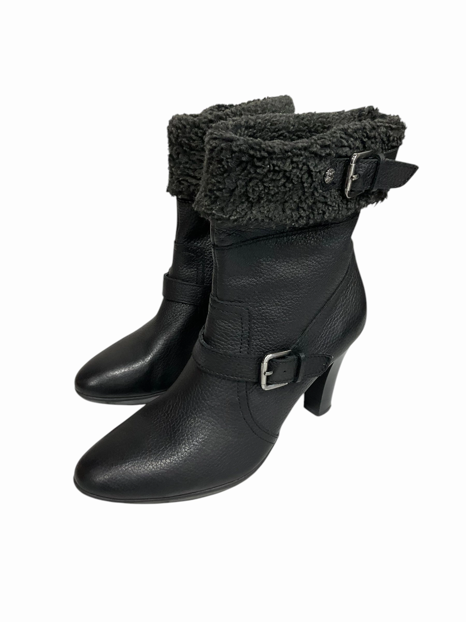 Boots Ankle Heels By Anne Klein In Black, Size: 7.5 Quick Drying Adventure Journey
