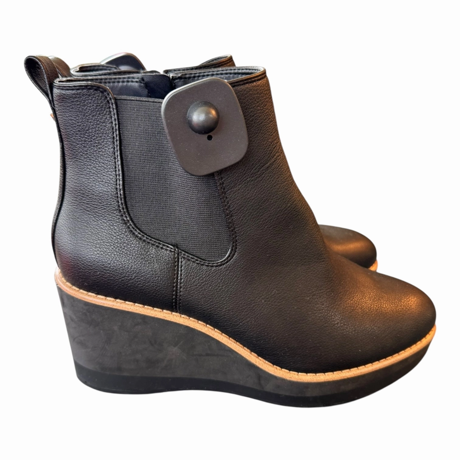 Feather Light Hiking Trails Comfortable Step Boots Ankle Heels By Kelly And Katie In Black, Size:11