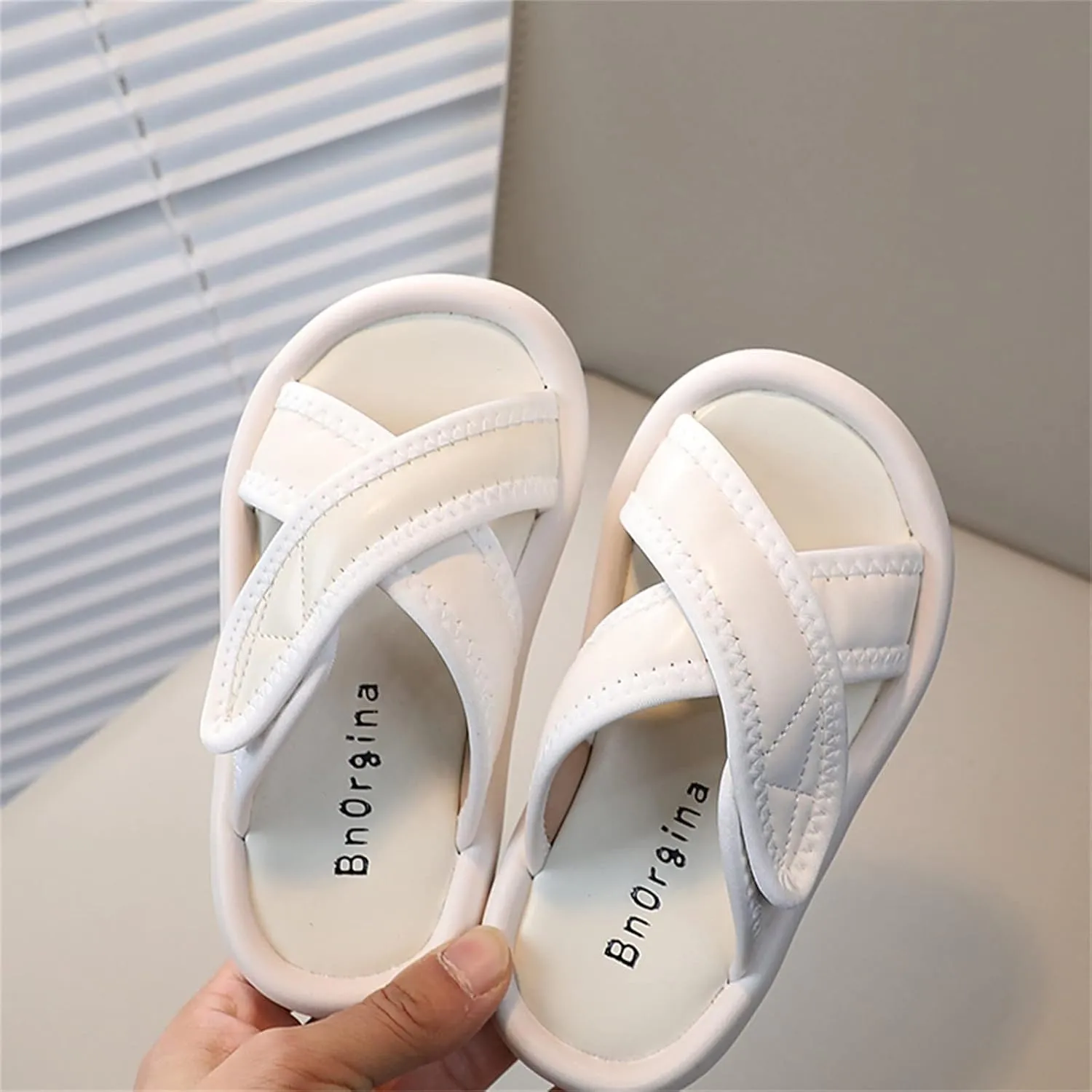 Toddler Boys Girls Summer Slippers Solid Adjustable Shoelaces Beach Slippers Non-Slip Rubber Sole Outdoor Shoes