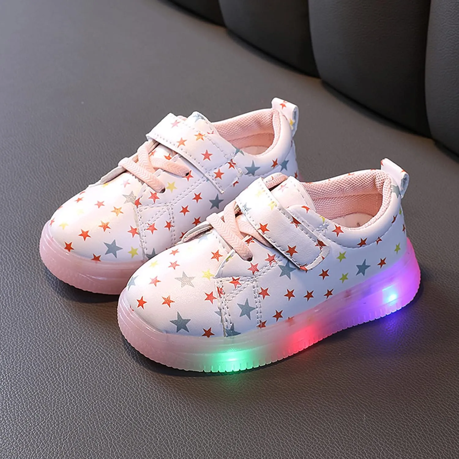 Toddler Kids Girls Light Up Shoes, Lightweight Breathable Anti-Slip Led Flashing Sport Sneakers with Star Pattern Baby Shoes Girl Leather