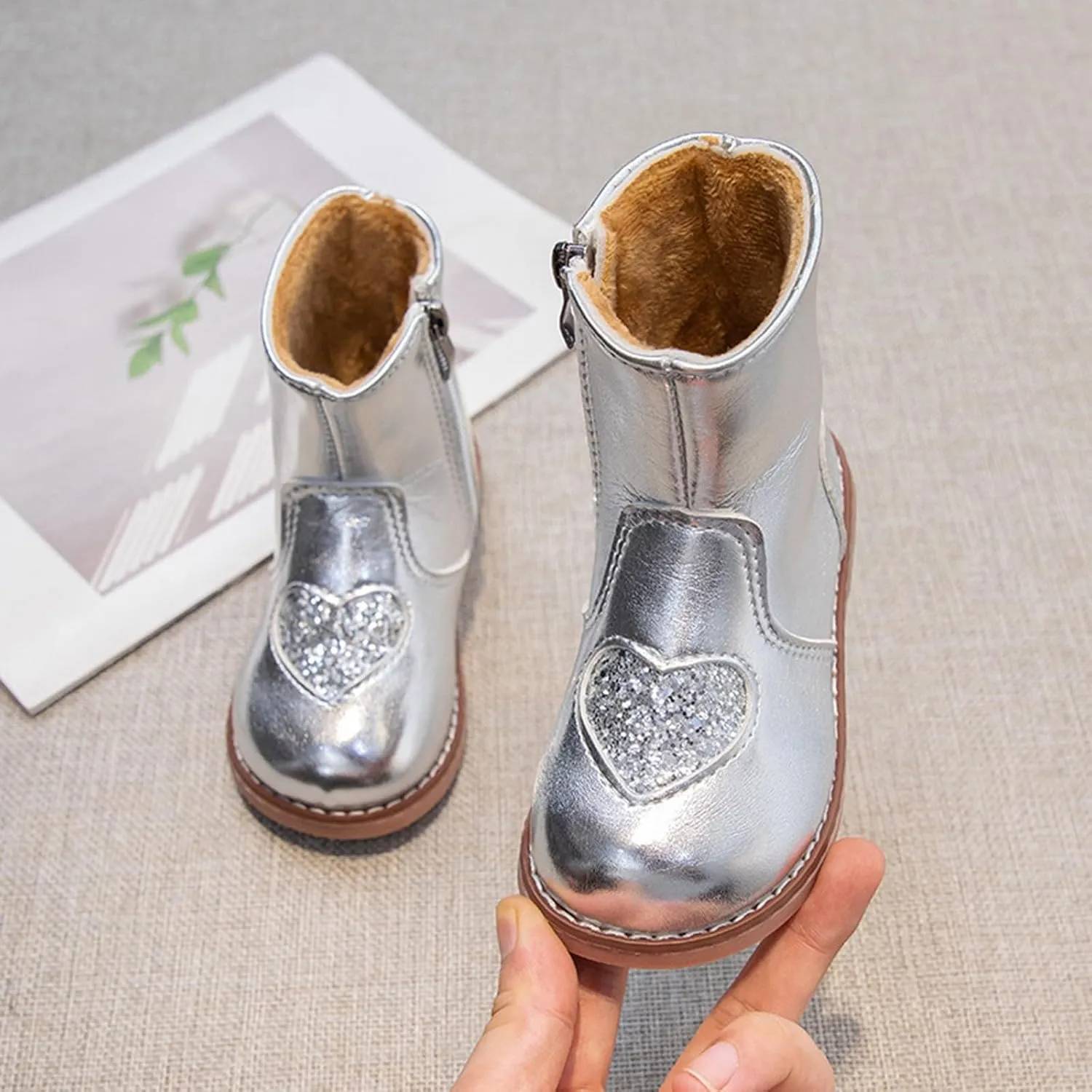 Toddler/Little Kid Girls Sweet Short Ankle Boots Heart Sequin Side Zipper Dress Booties 2024 Fashion Walking Shoes