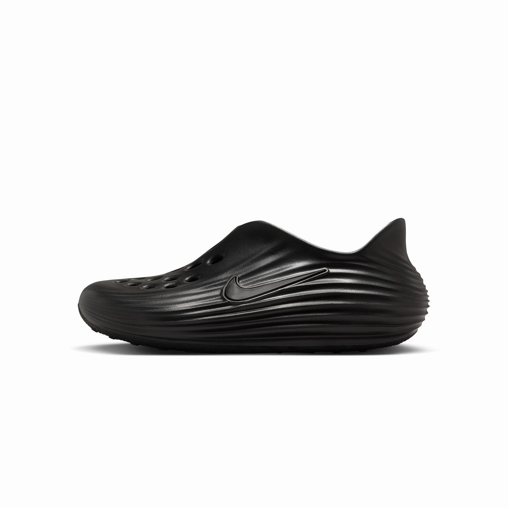 Responsive Heel Counter Nike Womens ReactX Rejuven8 Sandals