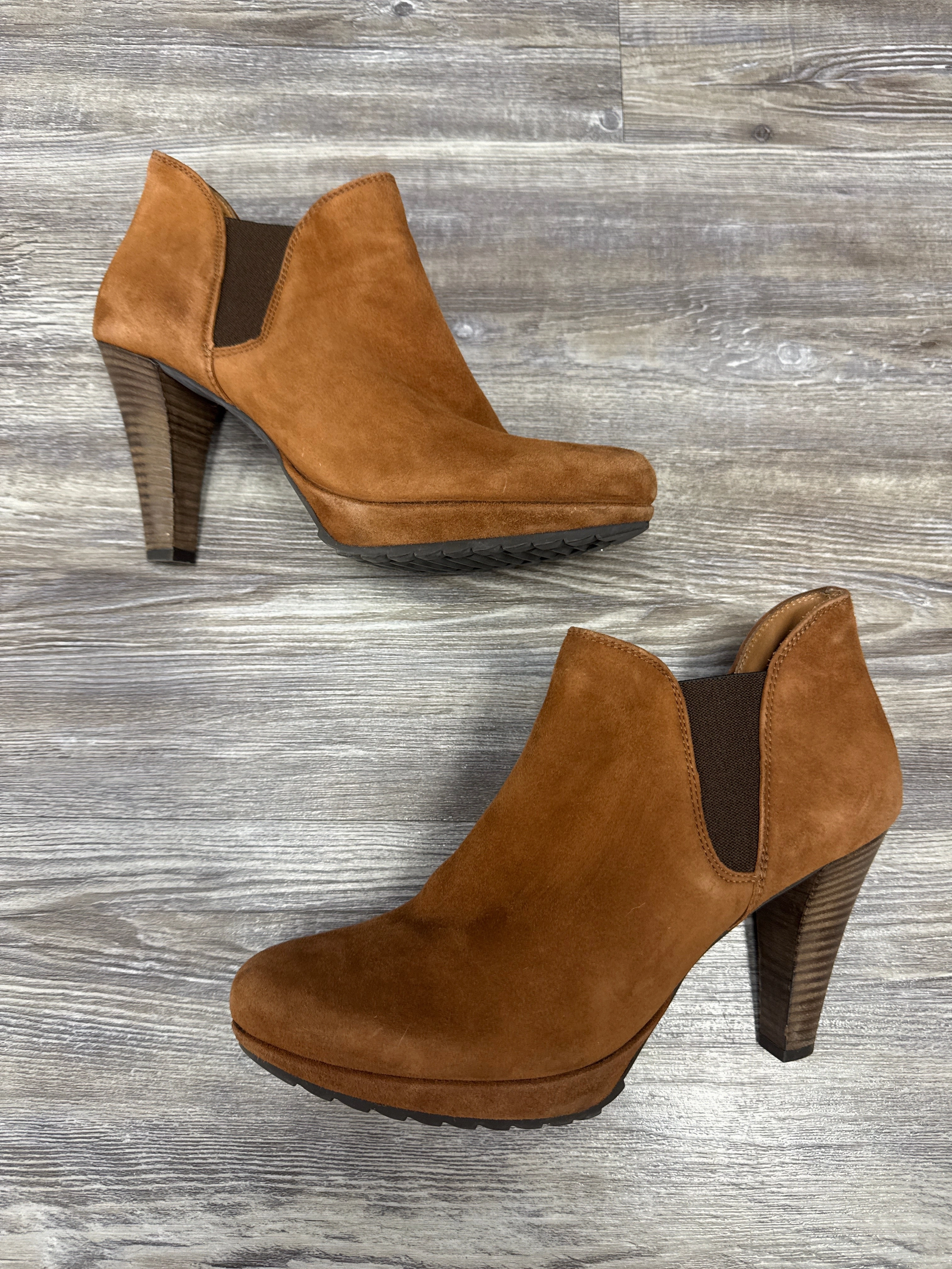 Comfort Padding Boots Ankle Heels By Paul Green In Brown, Size: 7