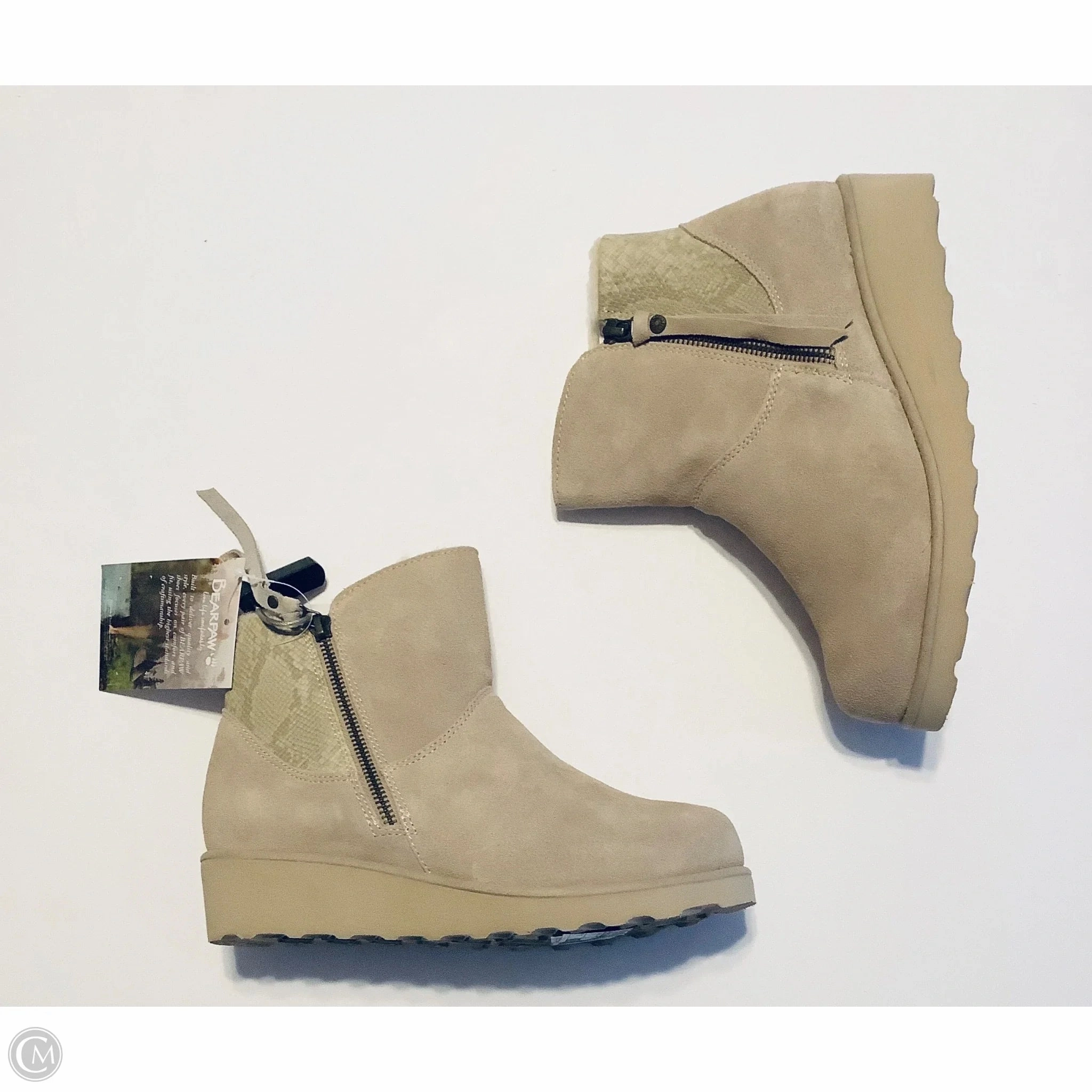 Thermoplastic Urethane Outsole Boots Ankle Flats By Bearpaw In Tan, Size: 7