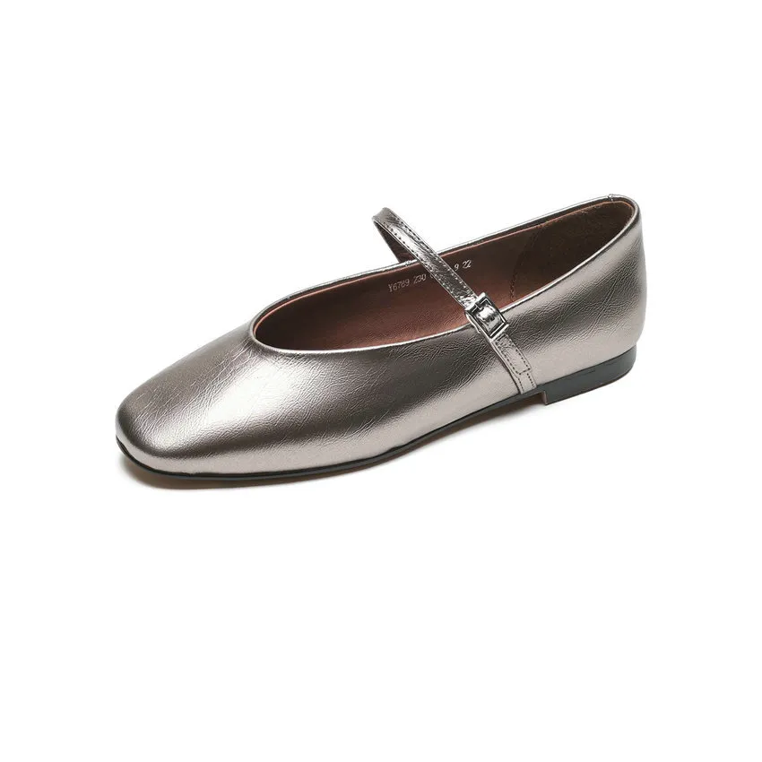 USS Shoes Simona Women's Round Toe Patent Leather Flats