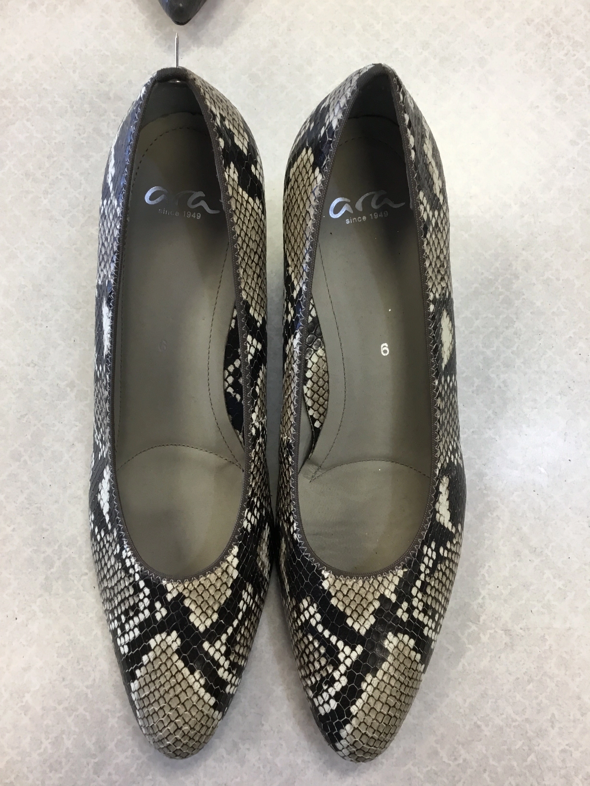 Shoes Heels Block By Cmc In Snakeskin Print, Size: 9 Slip Resistant Vegan Wedding Heels