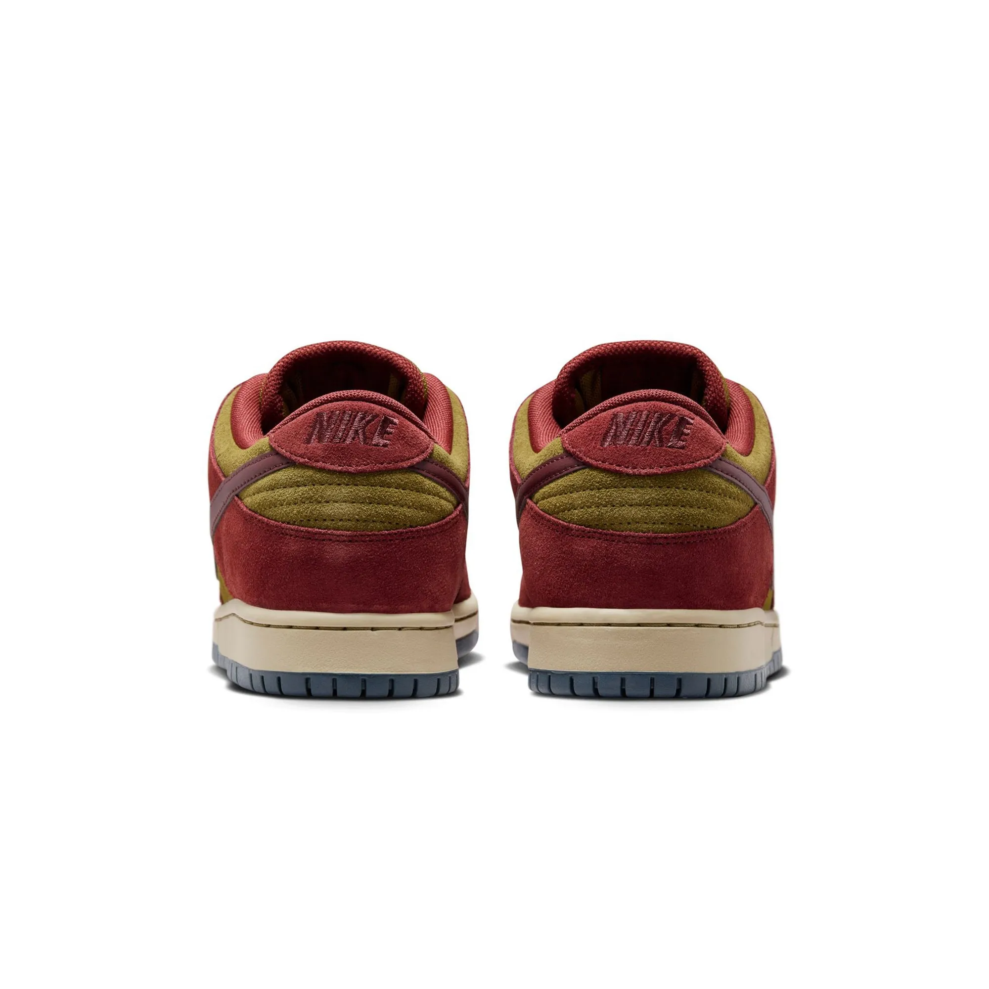 Balanced Cushion System style - specific shoes Nike SB Mens Dunk Low Pro Shoes