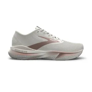 Brooks Women's Adrenaline GTS 24 Deep Tread Pattern