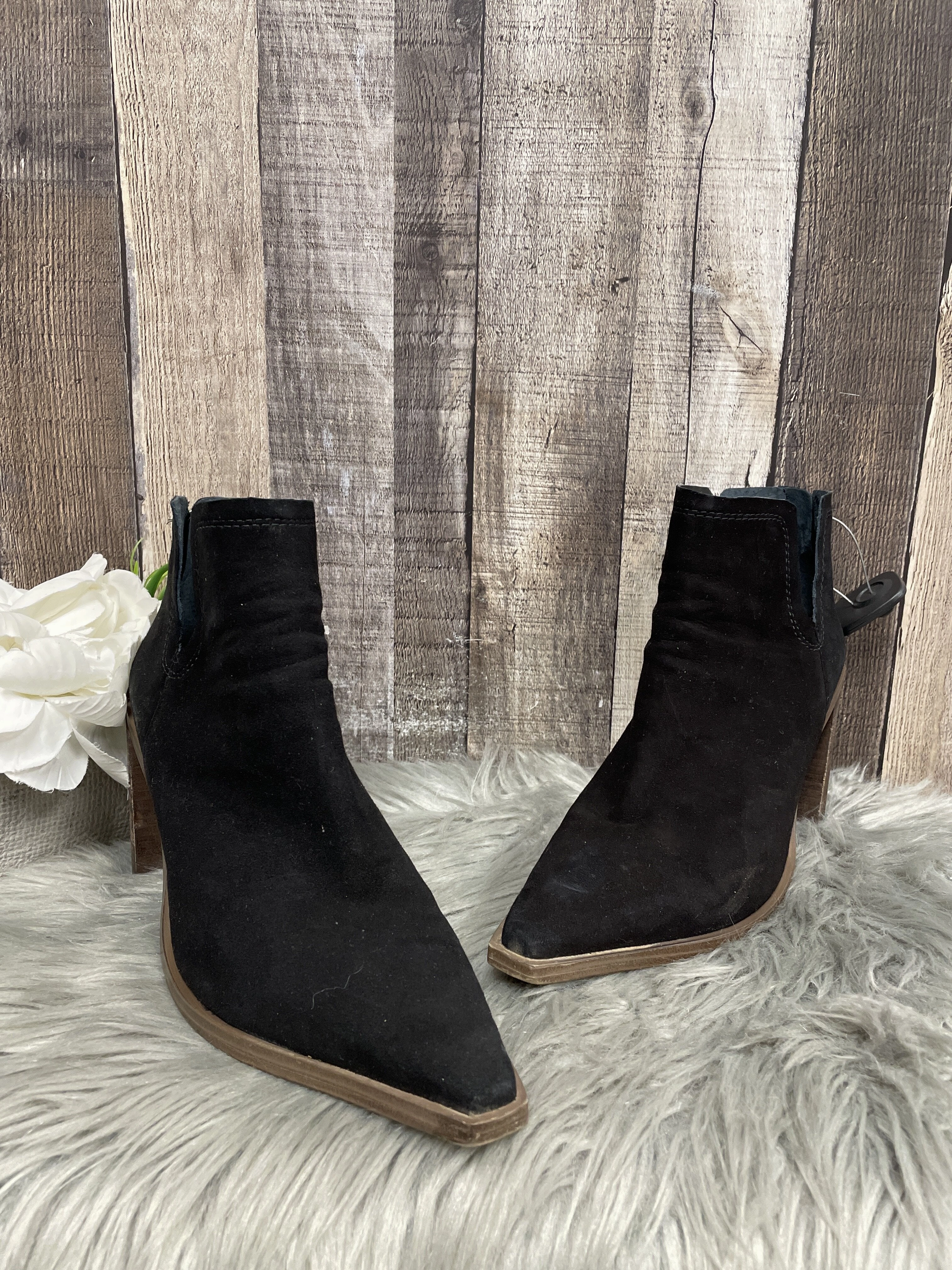 Boots Ankle Heels By Vince Camuto  Size: 11 Padded Interior Nature Lover Slip Resistant Rough Terrain