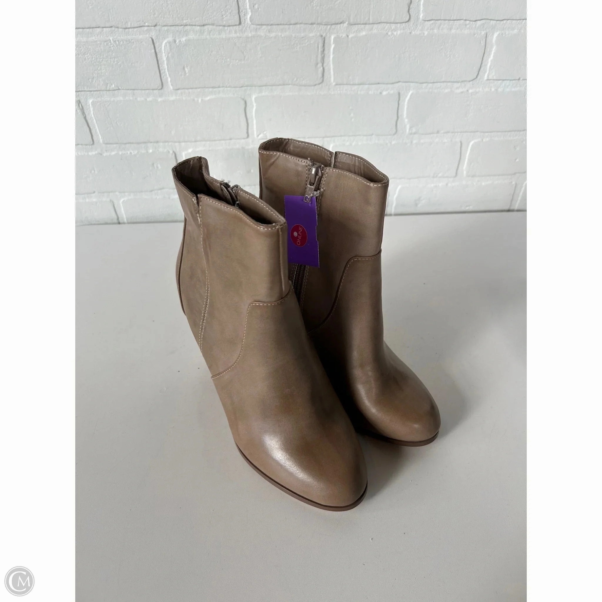 Scandi Cool Boots Ankle Heels By Clothes Mentor In Brown, Size: 9